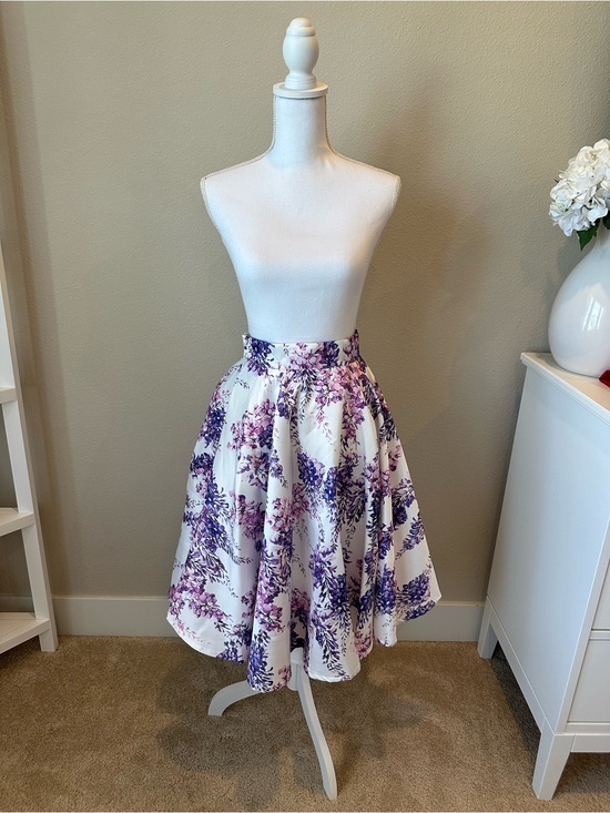 Chicwish Dresses & Skirts - Chicwish White Skirt with Purple Floral Print